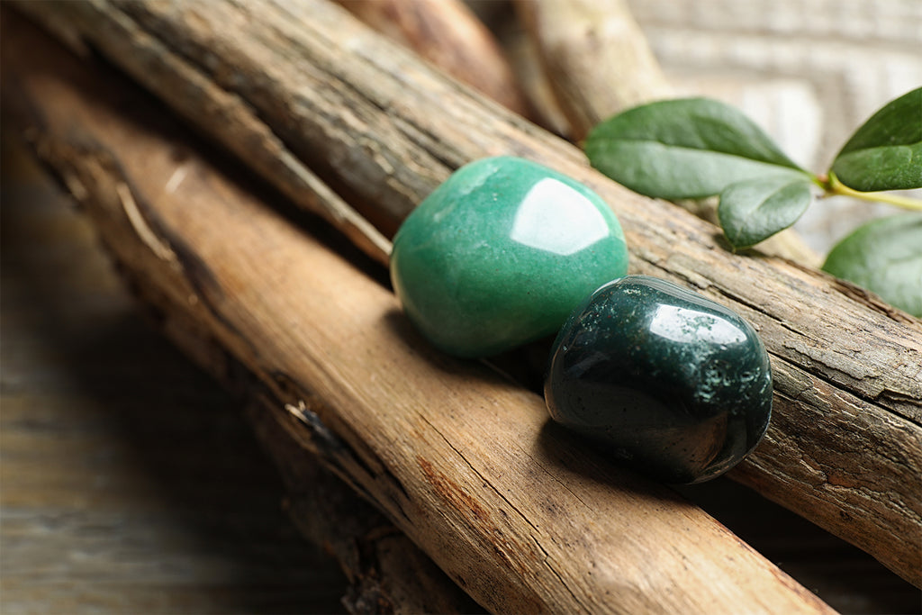 Aventurine Properties: Benefits and Uses of Aventurine